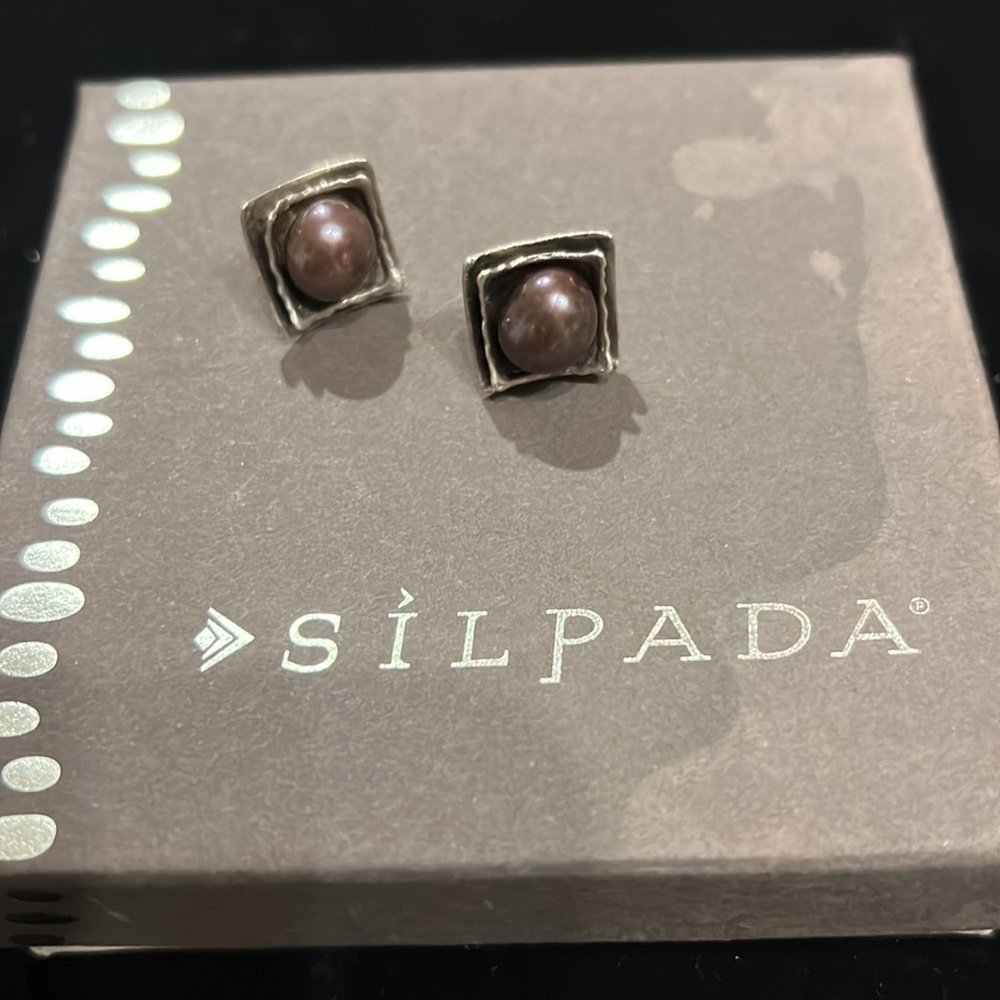Silpada shearling silver purple pearl earrings